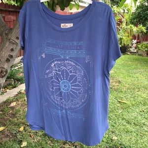 Hollister Tshirt Top